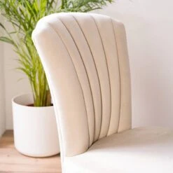 Chaises Fairfield - Lot De 2 19 Chaises Fairfield - Lot De 2 -Meubles Soldes Boutique 1000272731 230511 030 DETAILS P000000001000272731